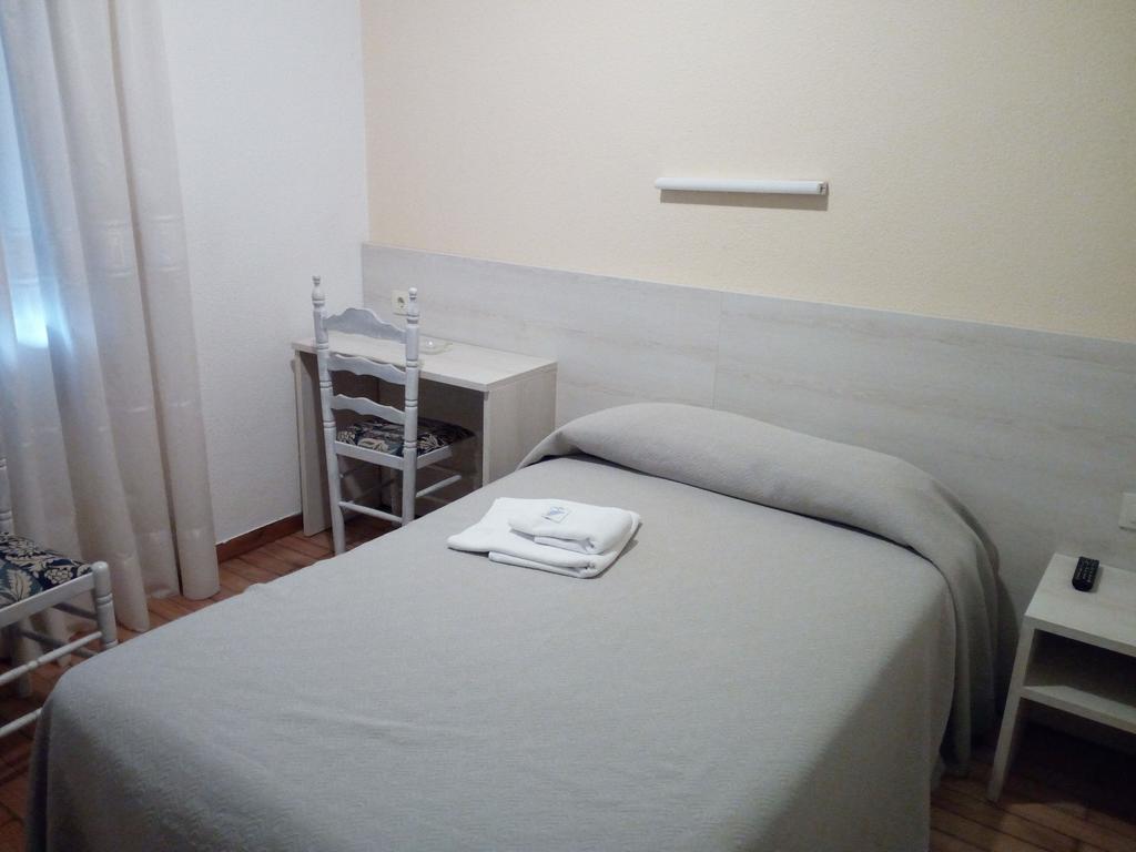 Pension La Principal Torrelavega Exteriér fotografie