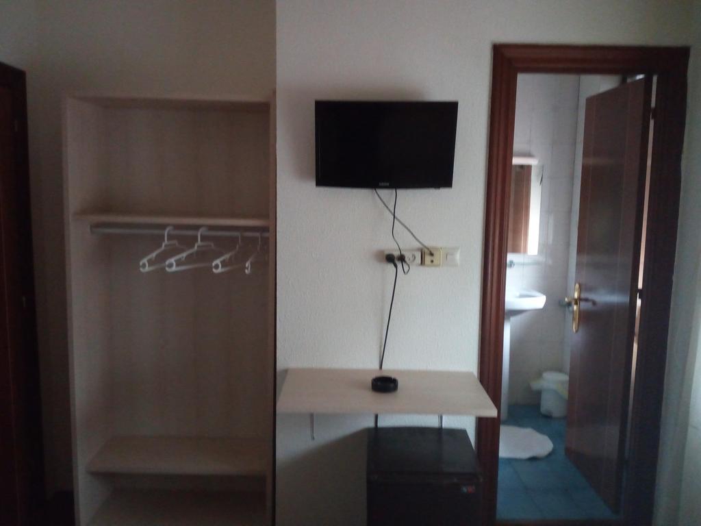 Pension La Principal Torrelavega Exteriér fotografie